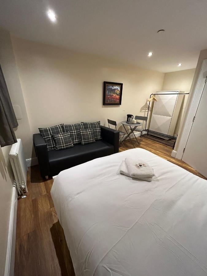 Modern Double Room With Sofa EDI Eksteriør bilde